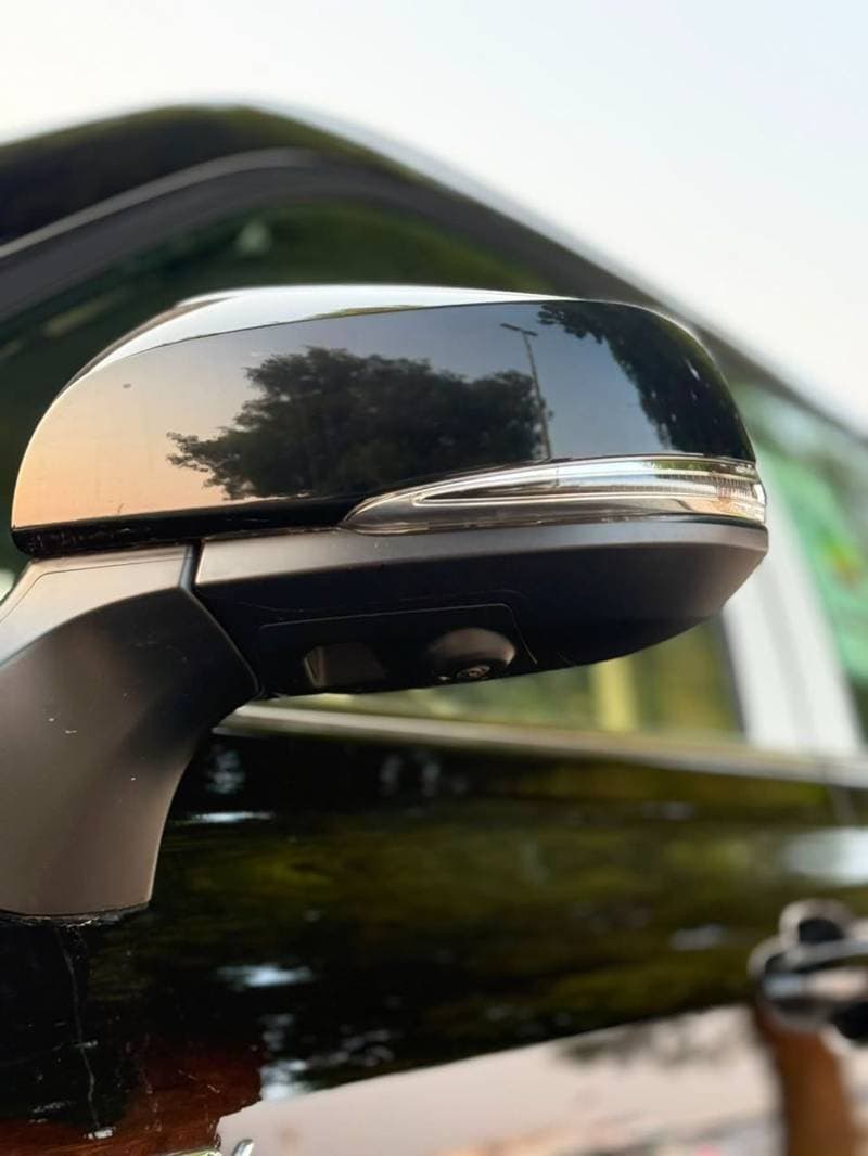 2026 Toyota Highlander LTD HEV thumbnail 5
