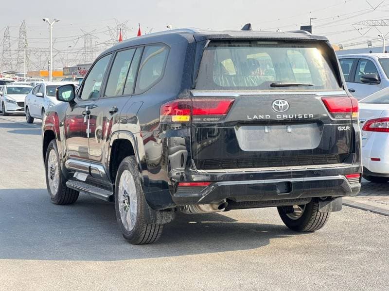2026 Toyota Land Cruiser GXR thumbnail 5