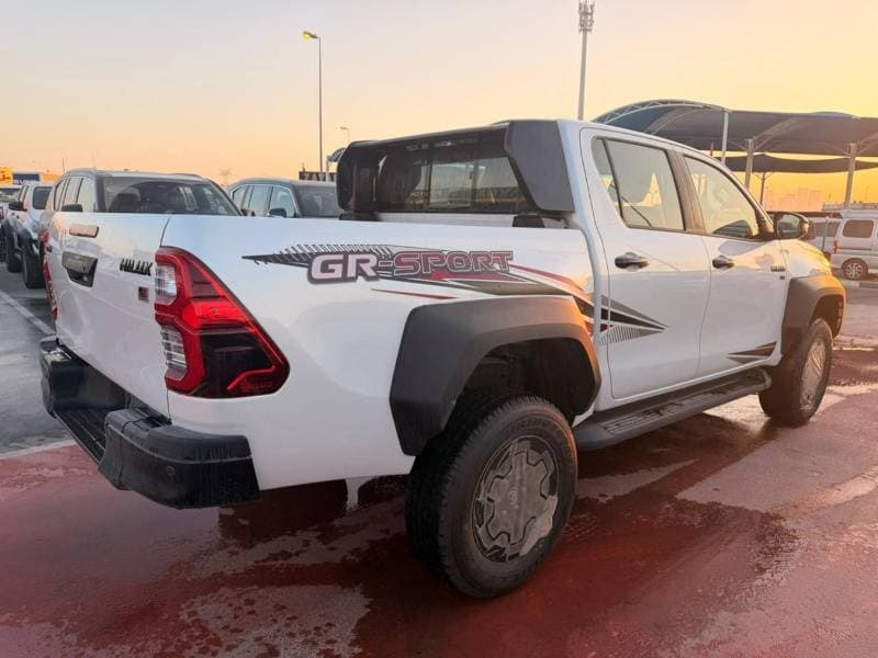 2026 Toyota Hilux GR SPORT 4.0L 6 CYL AUTOMATIC PETROL thumbnail 6