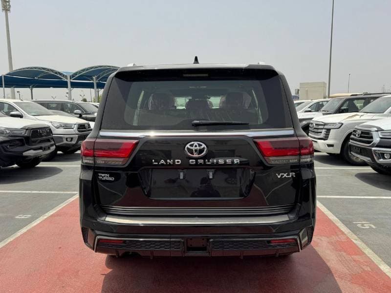 2026 Toyota Land Cruiser VXR thumbnail 5