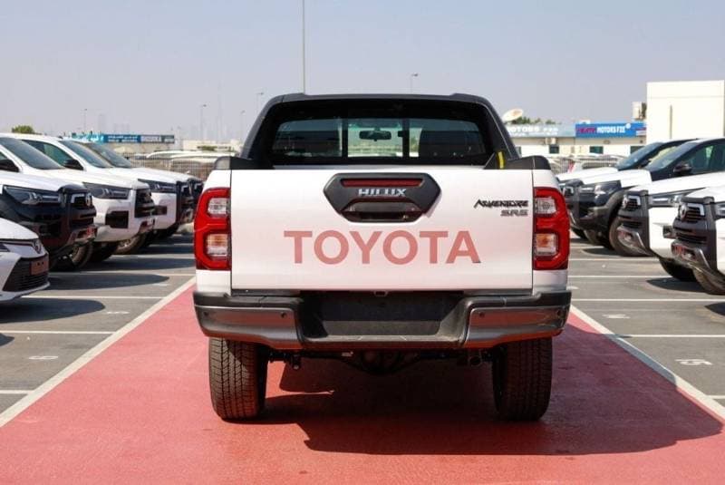 2026 Toyota Hilux ADVENTURE thumbnail 5