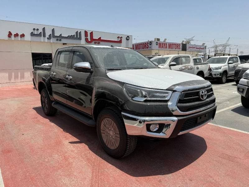 2026 Toyota Hilux GLX thumbnail 3