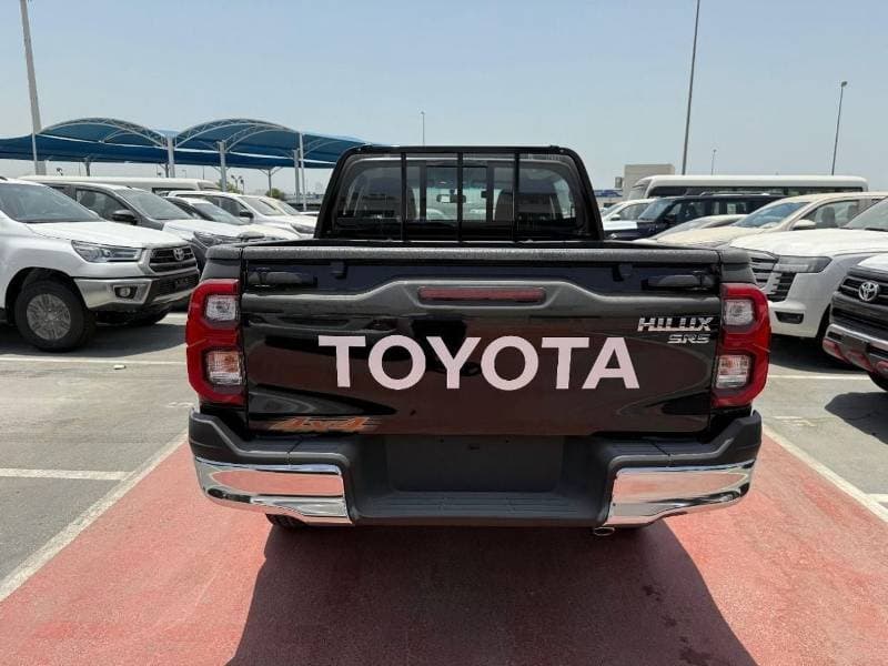 2026 Toyota Hilux GLX thumbnail 5