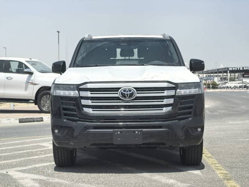 2026 Toyota Land Cruiser GXR thumbnail 2