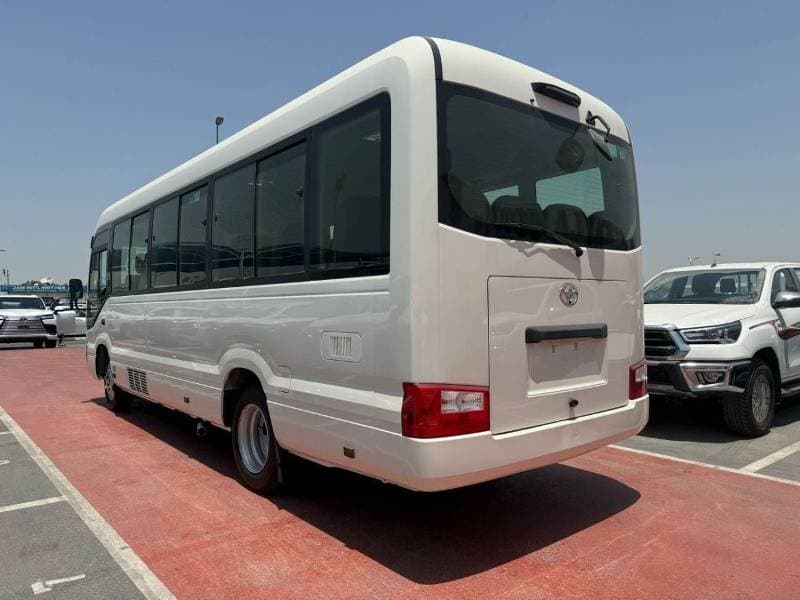 2025 Toyota Coaster thumbnail 4