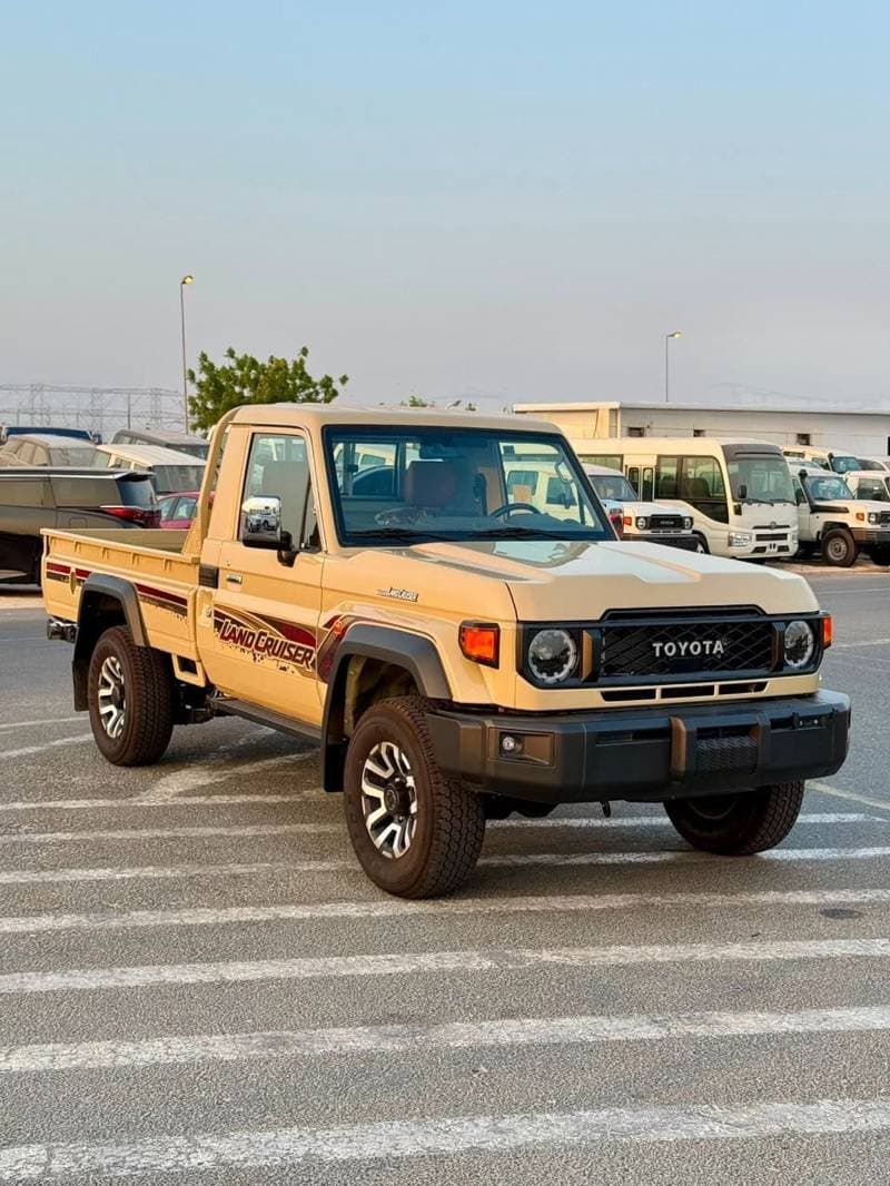 2026 Toyota Land Cruiser Pick Up