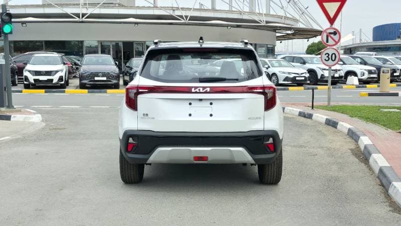 2025 Kia Seltos EX thumbnail 5