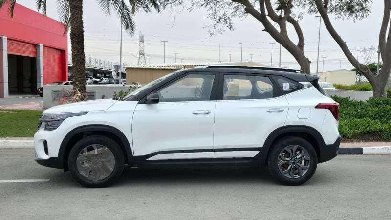 2025 Kia Seltos EX thumbnail 7