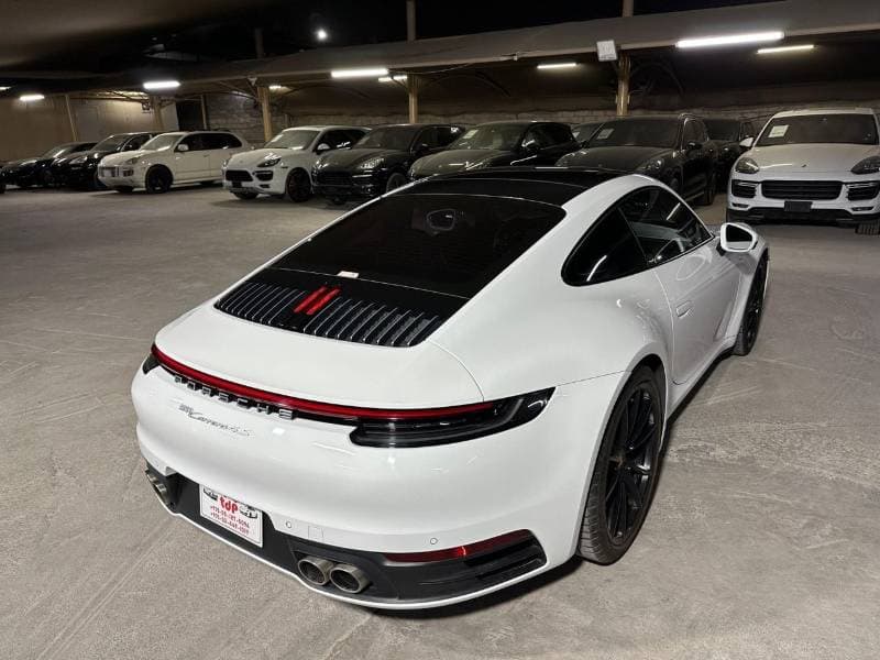 2020 Porsche 911 CARRERA 4S thumbnail 2