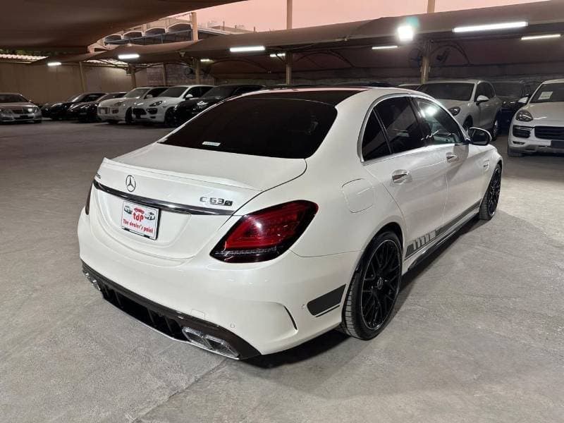 2019 Mercedes Benz C 63 S thumbnail 2