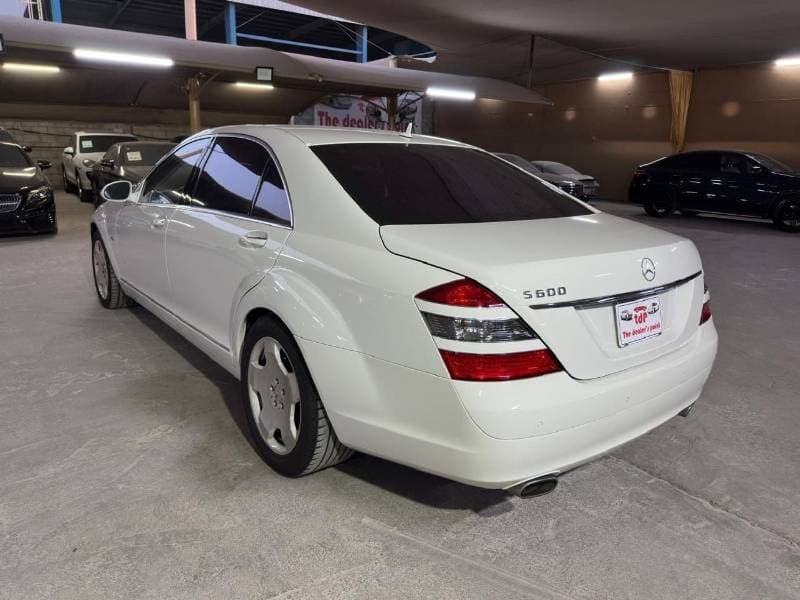 2007 Mercedes Benz S600 LWB thumbnail 4