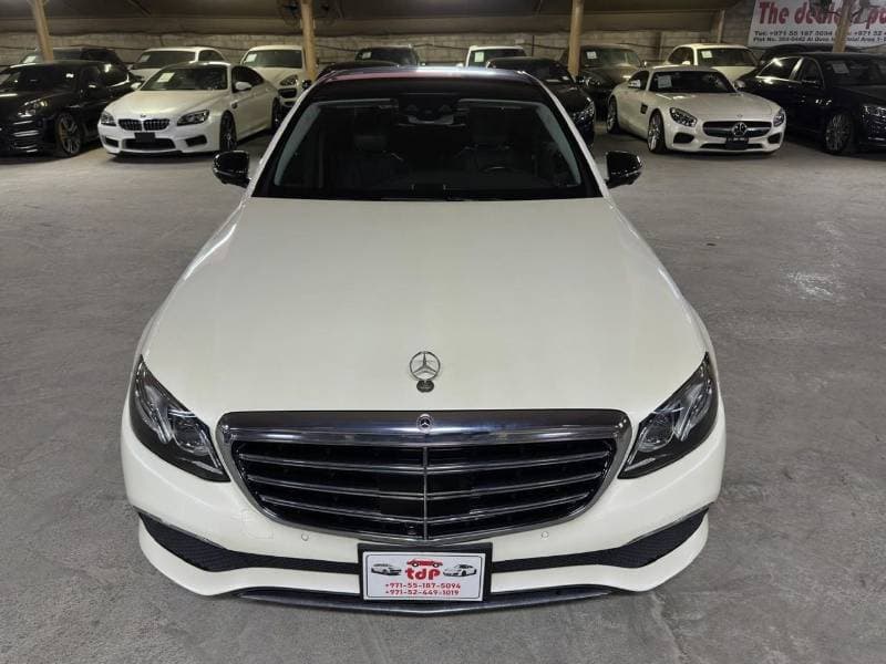 2017 Mercedes Benz E400 thumbnail 8