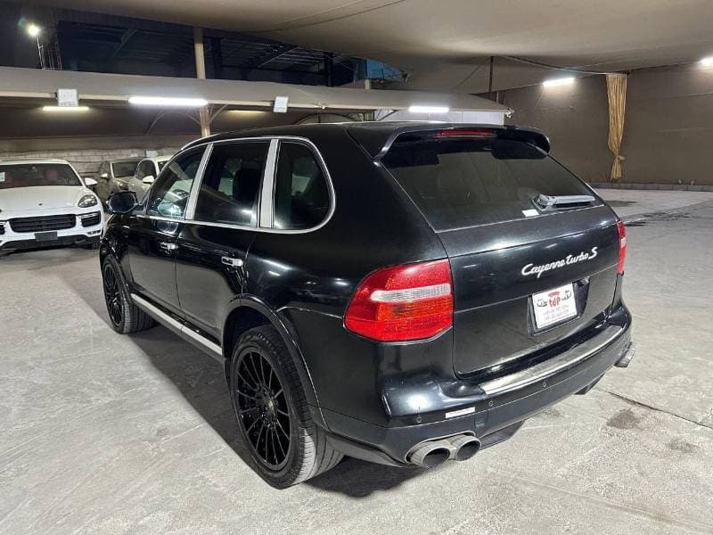 2009 Porsche Cayenne TURBO S thumbnail 4
