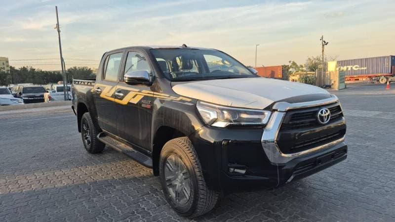 2026 Toyota Hilux SR5