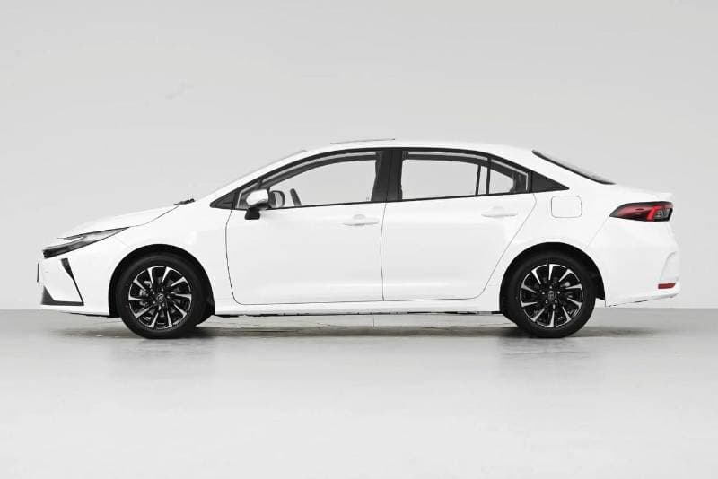 2025 Toyota Corolla XLI EXECUTIVE HEV thumbnail 5