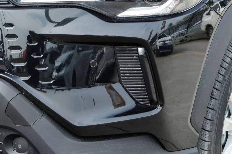 2026 Toyota Corolla Cross GLI thumbnail 8