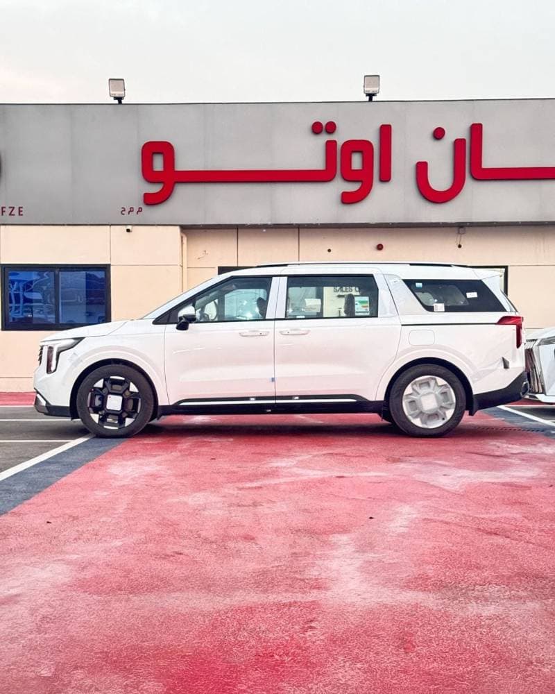 2027 Kia Carnival thumbnail 3