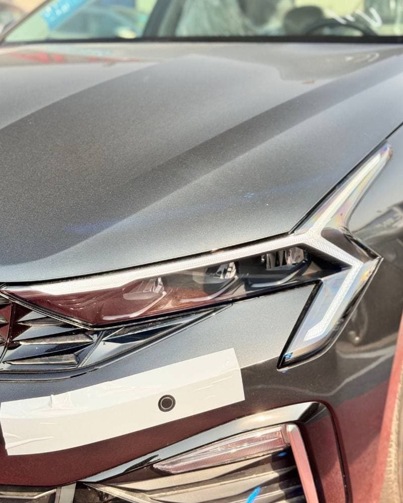 2027 Kia K5 thumbnail 6