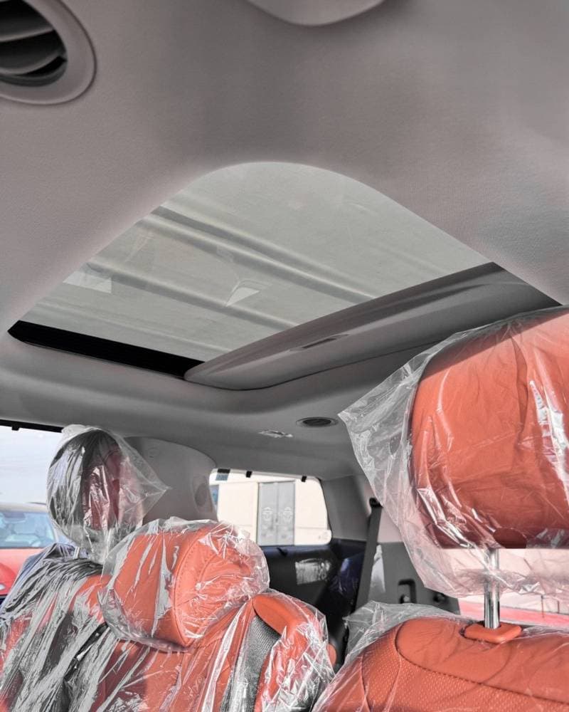 2026 Kia Carnival thumbnail 8