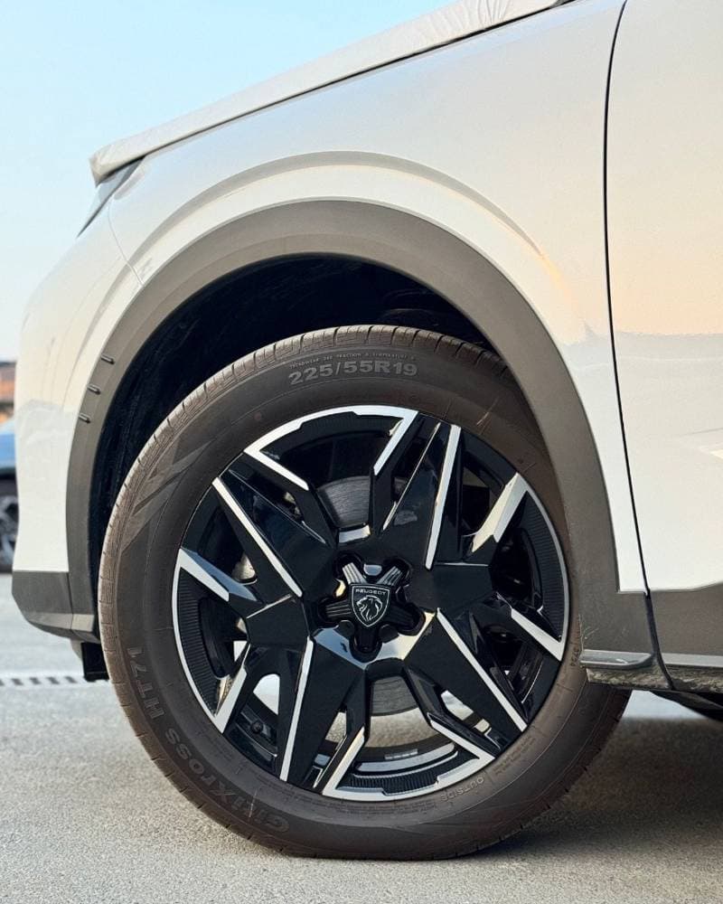 2026 Peugeot 3008 ALLURE thumbnail 7