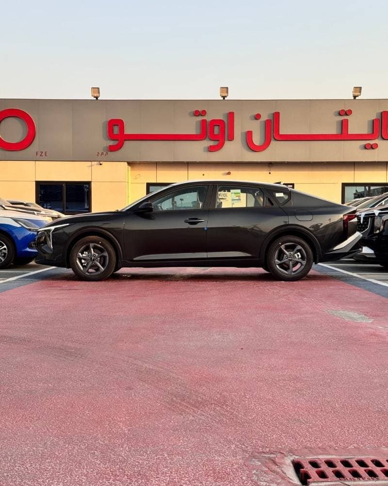 2027 Kia K4 gcc thumbnail 3