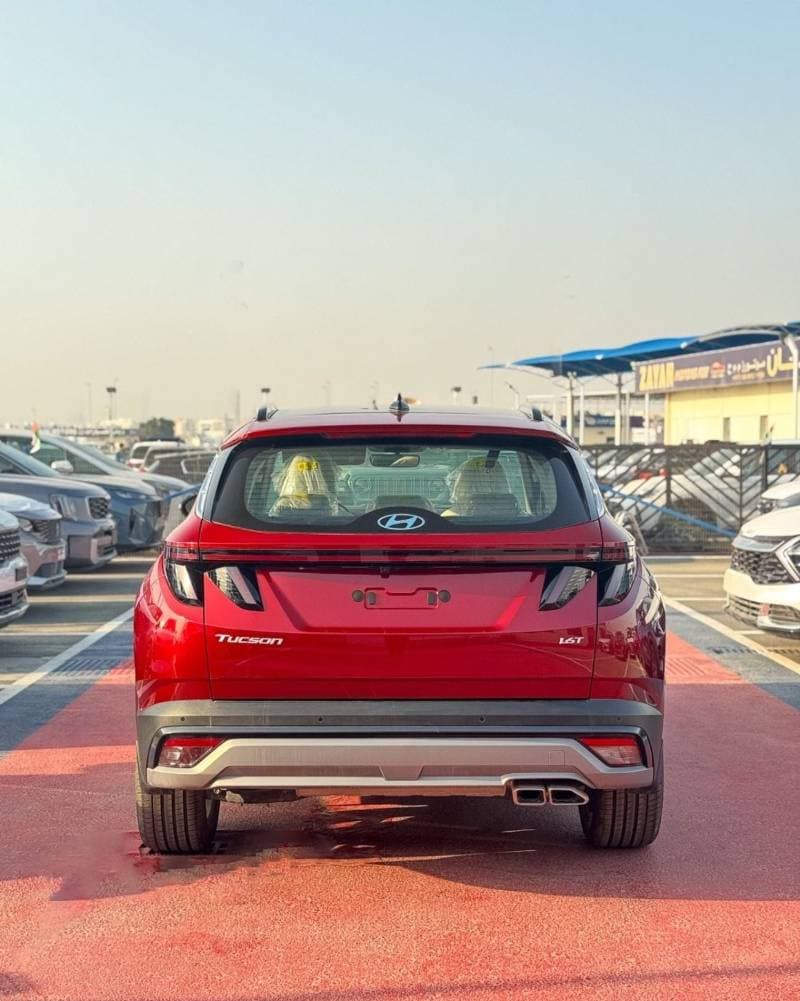 2025 Hyundai Tucson PREMIUM thumbnail 3