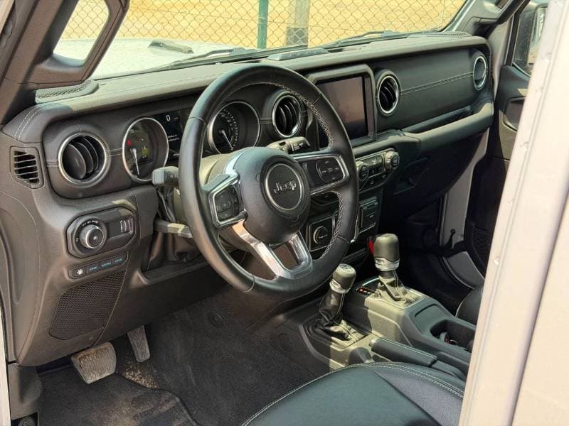 2023 Jeep Wrangler SAHARA thumbnail 7