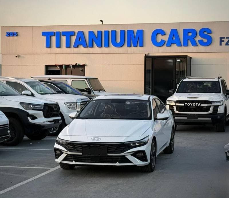 2025 Hyundai Elantra COMFORT thumbnail 4