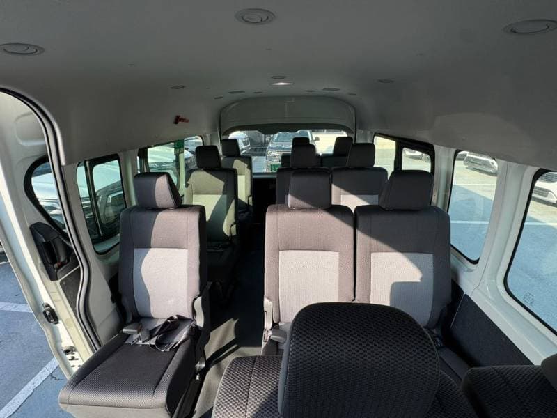 2026 Toyota Hiace GL thumbnail 7