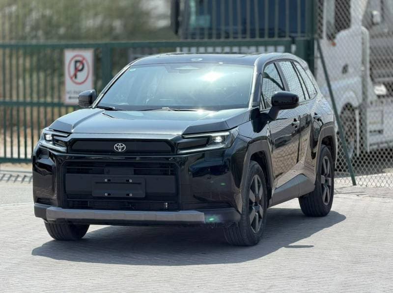2026 Toyota RAV4 VXR HEV thumbnail 2