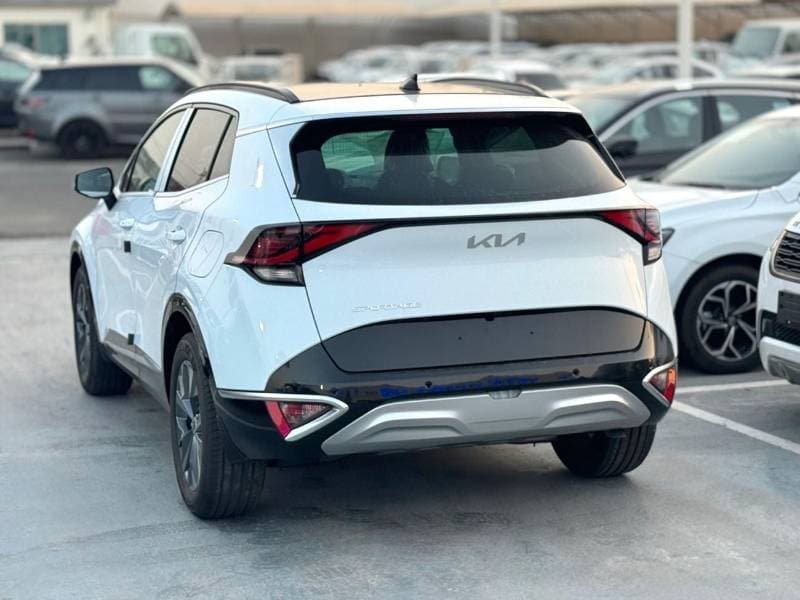 2025 Kia Sportage LX thumbnail 4