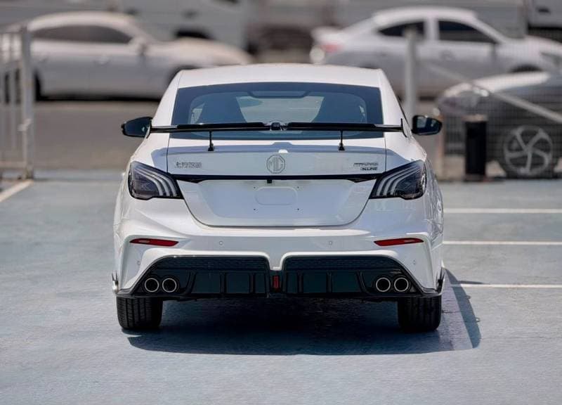 2025 MG 6 LUXURY thumbnail 3