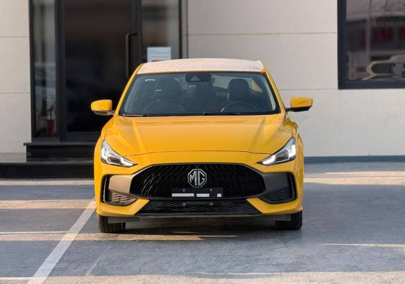 2023 MG GT LUXURY thumbnail 2