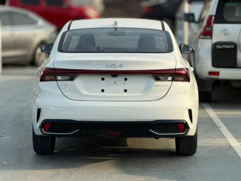 2026 Kia K3 LX STANDARD thumbnail 4