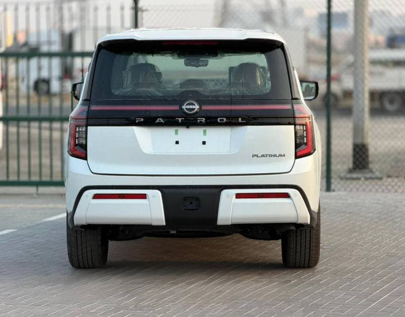 2026 Nissan Patrol LE PLATINUM CITY thumbnail 3
