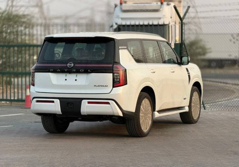 2026 Nissan Patrol LE PLATINUM CITY thumbnail 4