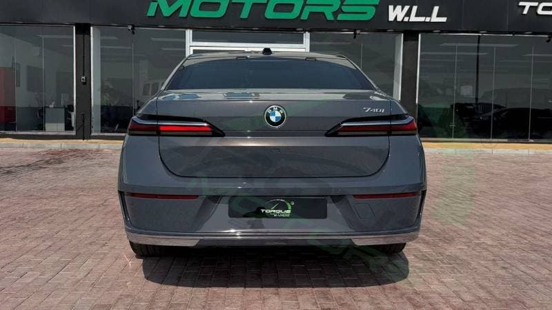 2026 BMW 740i 3.0TT thumbnail 6