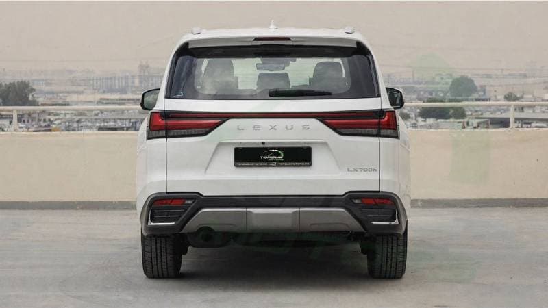 2026 Lexus LX700h SIGNATURE thumbnail 6