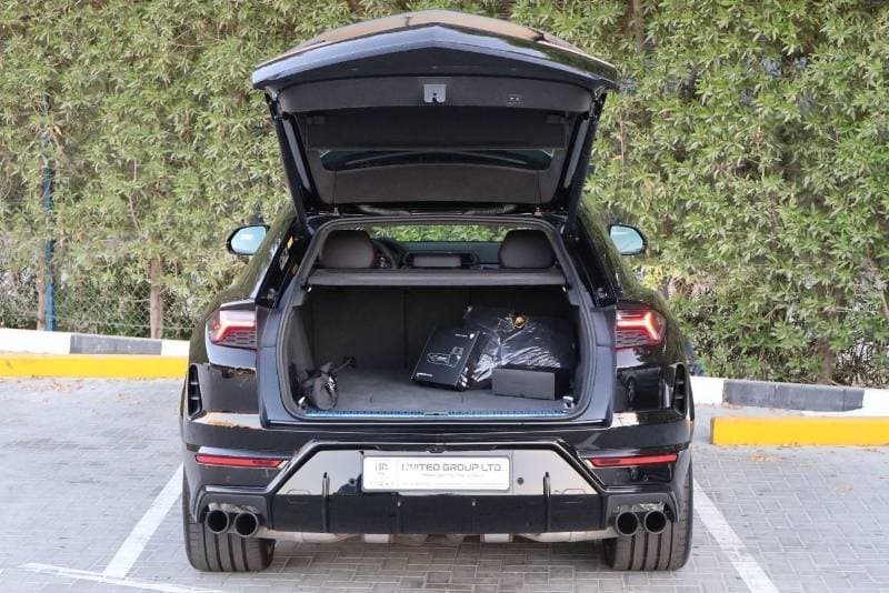 2025 Lamborghini Urus SE thumbnail 7