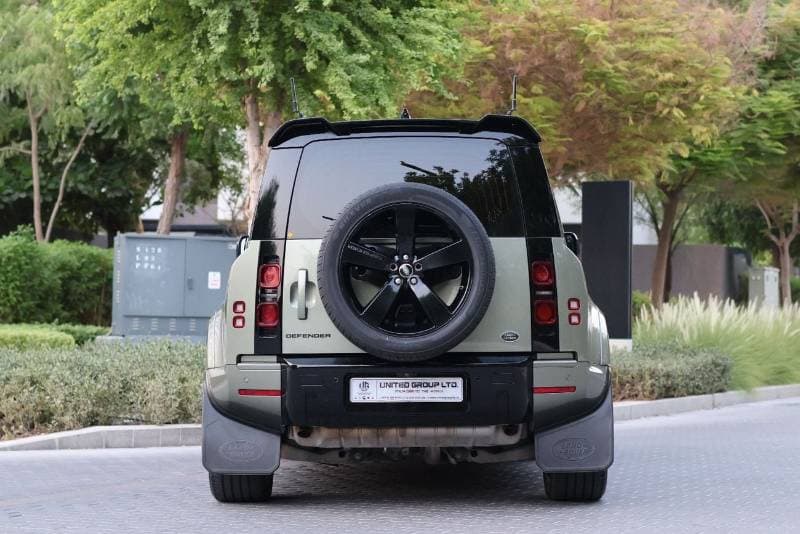 2020 Land Rover Defender thumbnail 4