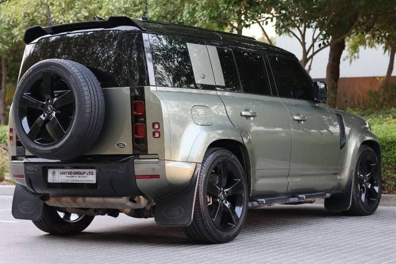 2020 Land Rover Defender thumbnail 6