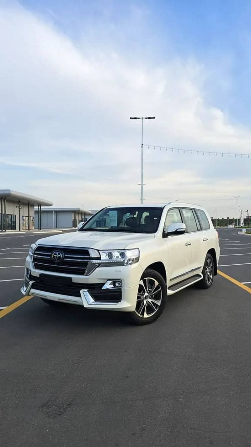2020 Toyota Land Cruiser VXR