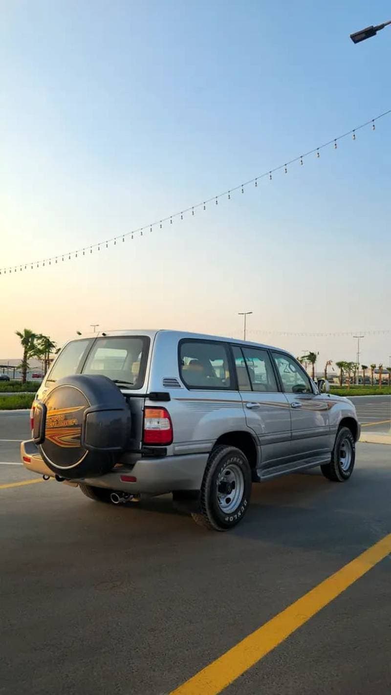 2007 Toyota Land Cruiser GXR SOD D/AC AW thumbnail 6