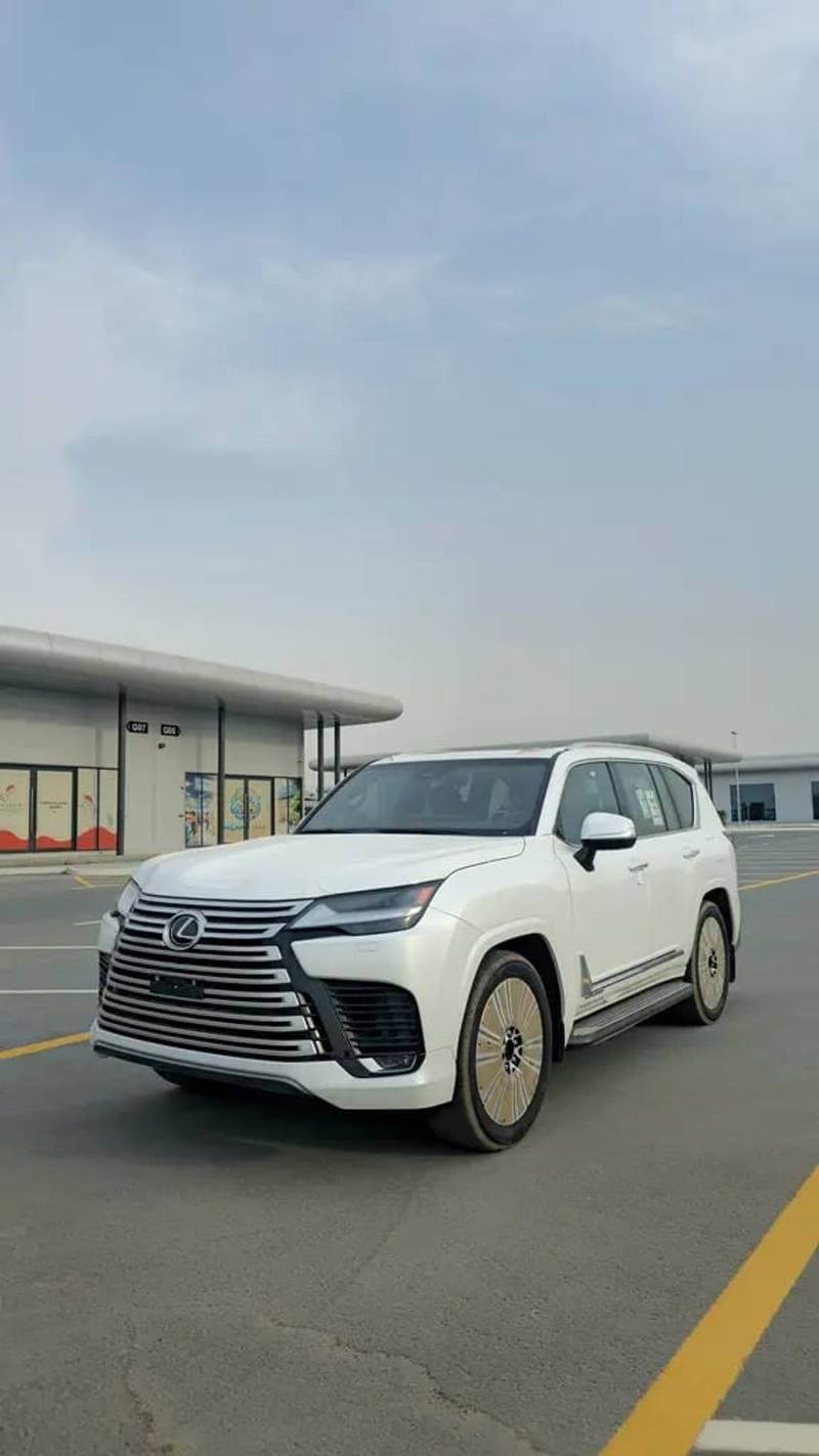 2026 Lexus LX600 SIGNATURE thumbnail 2