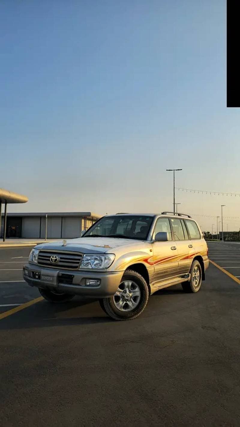 2006 Toyota Land Cruiser GX thumbnail 2