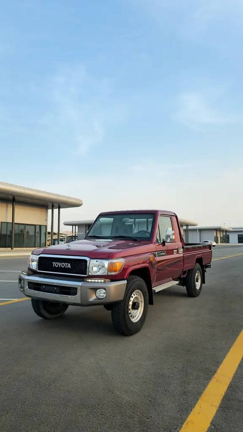 2020 Toyota Land Cruiser 70 LC79 LX thumbnail 2
