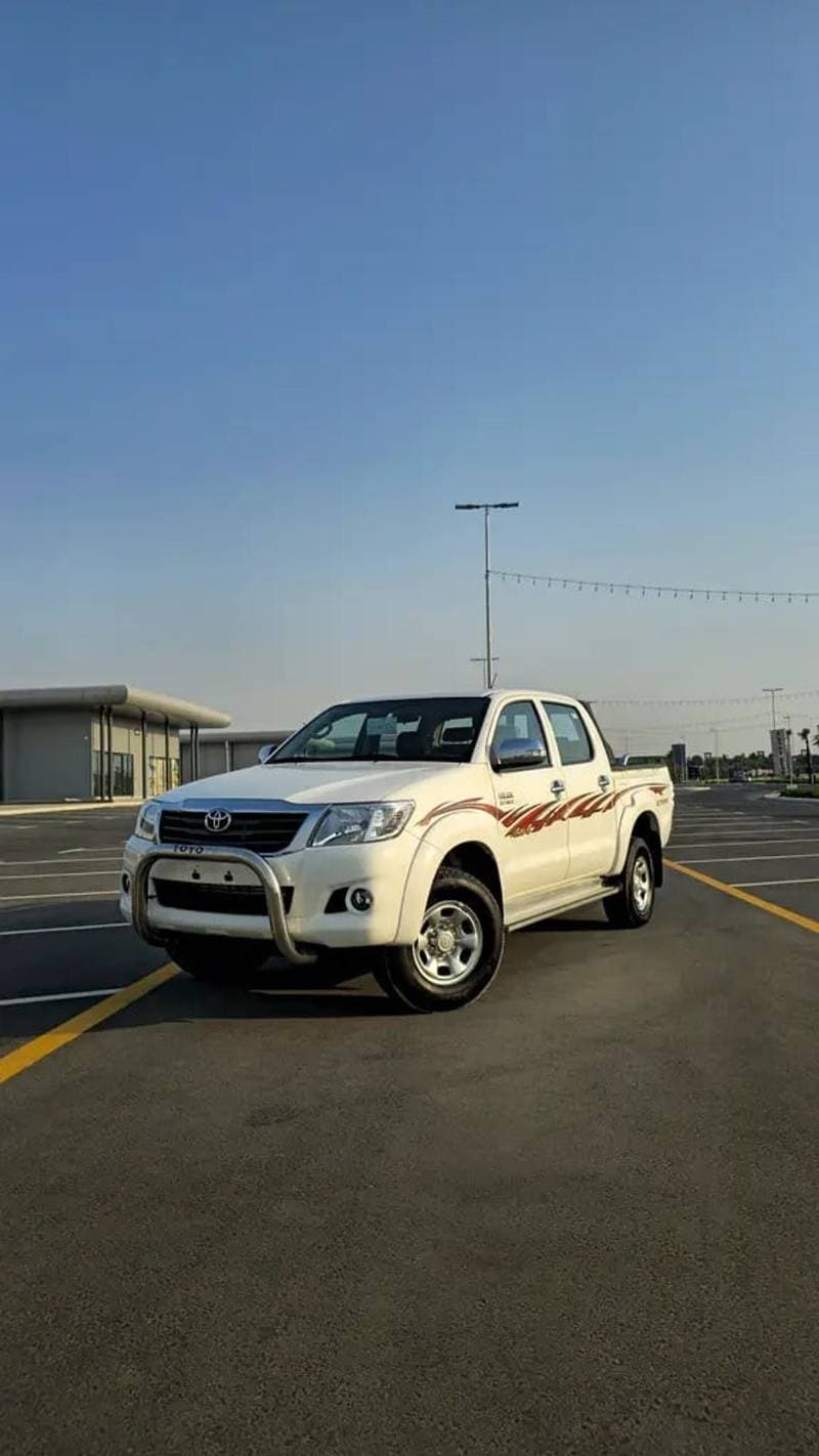 2014 Toyota Hilux DLX