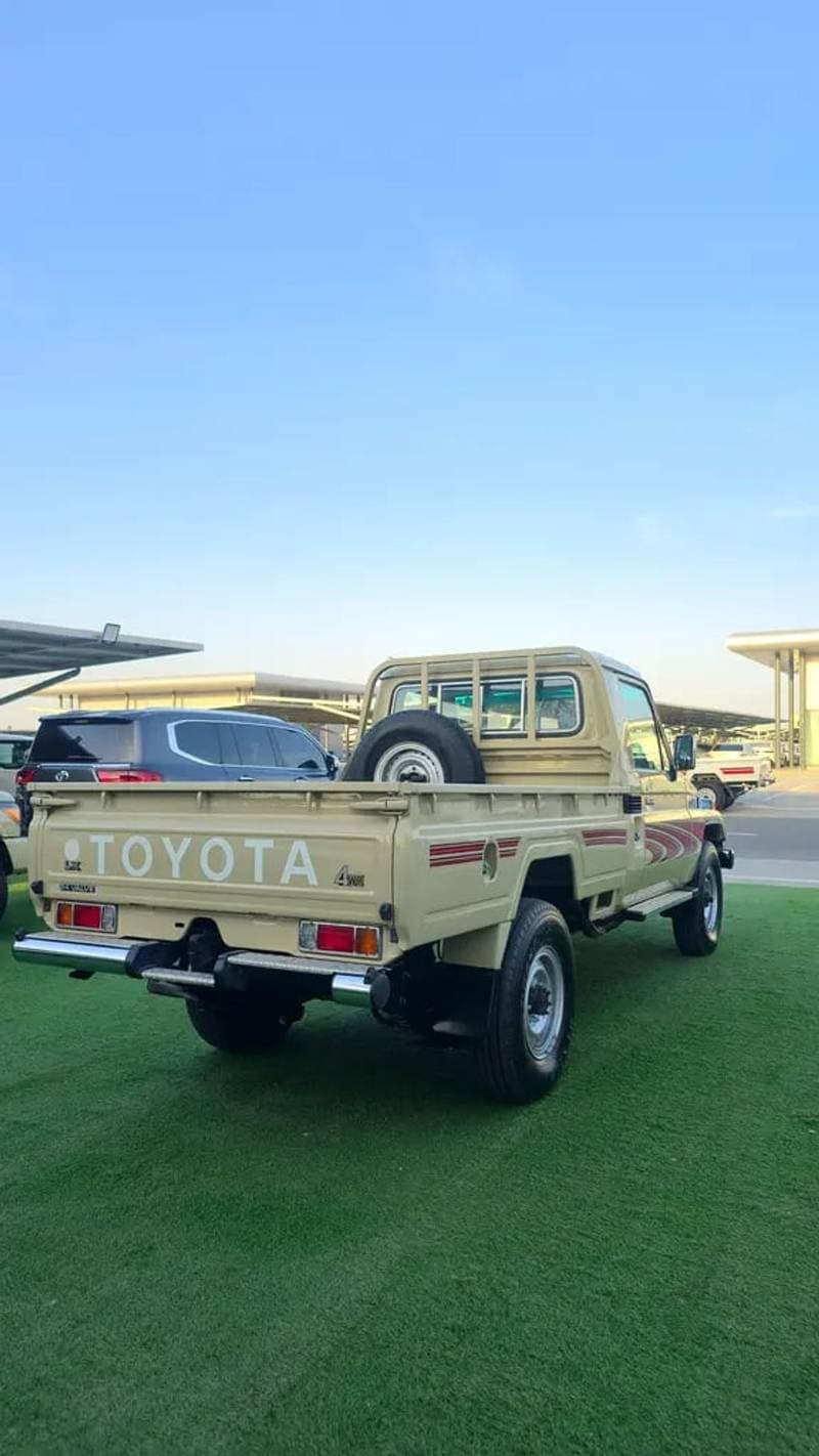 2006 Toyota Land Cruiser 70 LC79 LX thumbnail 5