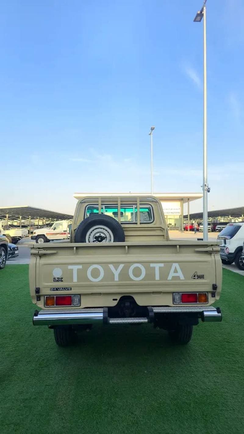 2006 Toyota Land Cruiser 70 LC79 LX thumbnail 6