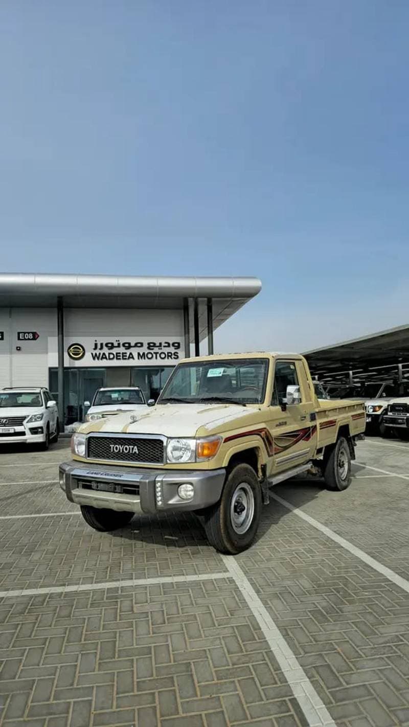 2016 Toyota Land Cruiser 70 LC79 VXR